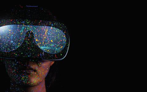 VR-headset - CREDIT -getty